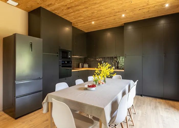 Le écureuil Et Marmotte *